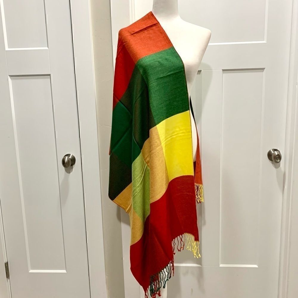 Newโ
FashionโColorfulโPlaidย Wrap